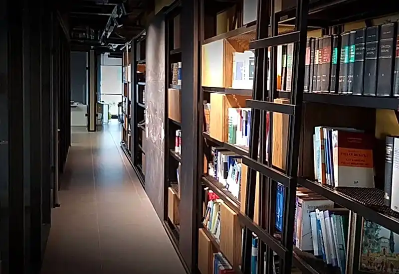 CBT Hukuk Kapak Görseli